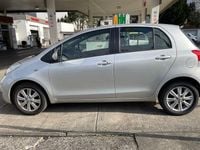 Gebraucht Toyota Yaris Life 101 PS (74 kW) 2010 Silber Kleinwagen