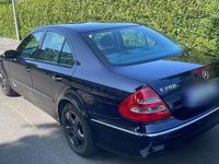 Second-hand Mercedes E200 163 CP (119 kW) 2003 Andere farben Berlinǎ