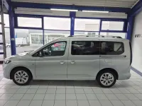 Gebraucht Ford Tourneo Connect Titanium 116 PS (85 kW) 2025 Stardust silber Van / Kleinbus