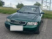 Gebraucht Audi A4 110 PS (80 kW) 1997 Grün Kombi