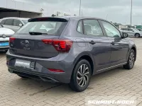 Gebraucht VW Polo Basis 95 PS (69 kW) 2022 Grau Kleinwagen