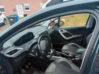 Gebraucht Peugeot 2008 102 PS (75 kW) 2019 Blau SUV
