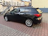 Gebraucht BMW 118 Advantage 140 PS (102 kW) 2019 Schwarz Kleinwagen