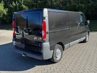 Gebraucht Nissan Primastar 115 PS (84 kW) 2014 Schwarz Van / Kleinbus