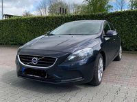 Gebraucht Volvo V40 150 PS (110 kW) 2015 Blau Limousine