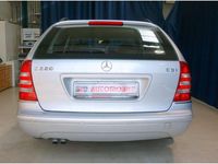 Gebraucht Mercedes C220 Elegance 150 PS (110 kW) 2007 Silbermetallic (metallic) Kombi