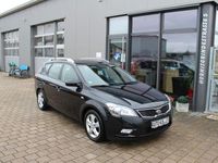 Gebraucht Kia Ceed Sportswagon 90 PS (66 kW) 2012 Schwarz Kombi