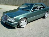 Second-hand Mercedes E320 220 CP (161 kW) 1993 Verde Coupe
