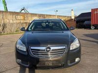 Gebraucht Opel Insignia Innovation 160 PS (117 kW) 2012 Grau Kombi