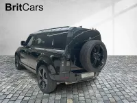 Neu Land Rover Defender HSE Dynamic 349 PS (256 kW) 2026 Schwarz (metallic) SUV