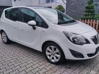 Gebraucht Opel Meriva 140 PS (102 kW) 2012 Weiß Van / Kleinbus