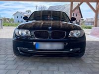 Gebraucht BMW 118 143 PS (105 kW) 2011 Schwarz Kleinwagen