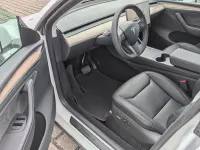 Usata Tesla Model Y Standard Range 219 kW (299 CV) 2024 Bianco SUV