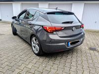 Używany Opel Astra Dynamic 150 KM (110 kW) 2016 Szary Sedan/Limuzyna