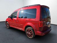 Gebraucht VW Caddy Comfortline 125 PS (91 kW) 2017 Rot Van / Kleinbus