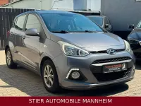 Gebraucht Hyundai i10 Edition 67 PS (49 kW) 2015 Grau Kleinwagen