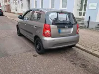 Gebraucht Kia Picanto 54 PS (39 kW) 2009 Gold Kleinwagen