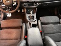 Gebraucht Hyundai i30 275 PS (202 kW) 2018 Blau Kleinwagen