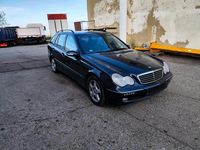 Gebraucht Mercedes C180 140 PS (102 kW) 2004 Schwarz Kombi