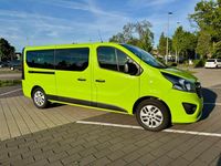 Gebraucht Opel Vivaro 145 PS (106 kW) 2017 Grün Van / Kleinbus