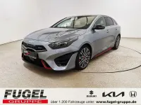 Gebraucht Kia ProCeed GT 204 PS (150 kW) 2023 (css) lunarsilber met. Kleinwagen