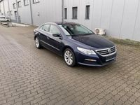 Gebraucht VW Passat 160 PS (117 kW) 2011 Blau Coupé