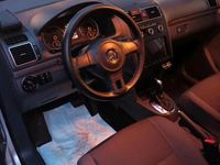 Gebraucht VW Touran 105 PS (77 kW) 2012 Grau Van / Kleinbus