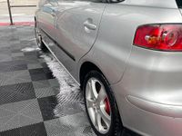 Gebraucht Seat Ibiza 75 PS (55 kW) 2002 Silber Kleinwagen