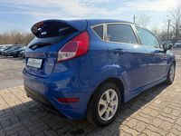 Gebraucht Ford Fiesta Trend 95 PS (69 kW) 2013 Blau Kleinwagen