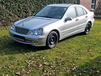 Gebraucht Mercedes C180 143 PS (105 kW) 2005 Silber Limousine