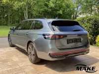 Gebraucht VW Passat R-line 193 PS (141 kW) 2025 Grau Limousine