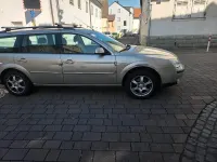 Gebraucht Ford Mondeo 145 PS (106 kW) 2004 Beige Kombi
