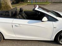 Gebraucht Opel Cascada 140 PS (102 kW) 2013 Weiß Cabrio