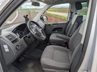 Second-hand VW T5 150 CP (110 kW) 2013 Argintiu Van