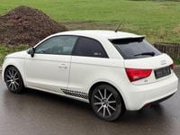 Gebraucht Audi A1 Sport 105 PS (77 kW) 2010 Weiß Kleinwagen