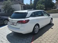 Gebraucht Opel Astra 145 PS (106 kW) 2019 Weiß Limousine