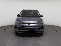 Neu VW Tiguan 150 PS (110 kW) 2025 Grau, delfingrau SUV