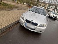 Gebraucht BMW 318 143 PS (105 kW) 2009 Silber Kombi
