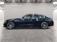 gebraucht BMW 330 i Limousine