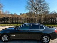 Gebraucht BMW 730 240 PS (176 kW) 2009 Beige Limousine