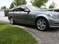 Gebraucht Mercedes C220 170 PS (125 kW) 2011 Silber Kombi