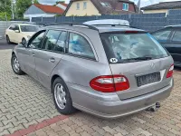 Gebraucht Mercedes E280 Classic 190 PS (139 kW) 2006 Andere farben Kombi