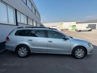 Gebraucht VW Passat 140 PS (102 kW) 2014 Silber Kombi