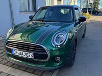Gebraucht Mini Cooper 136 PS (100 kW) 2019 Schwarz Kleinwagen