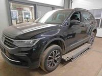 Gebraucht VW Tiguan Life 150 PS (110 kW) 2023 Schwarz SUV