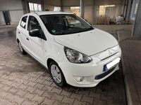 Gebraucht Mitsubishi Space Star 70 PS (51 kW) 2015 Weiß Kleinwagen