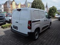 Nowe Opel Combo Edition 102 KM (75 kW) 2025 Biały Minivan