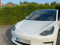 Gebraucht Tesla Model 3 239 kW (325 PS) 2022 Weiß Limousine
