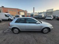 Gebraucht Audi A3 Attraction 101 PS (74 kW) 1999 Silber Kleinwagen