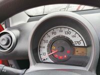 Gebraucht Citroën C1 Attraction 68 PS (50 kW) 2013 Rot Kleinwagen